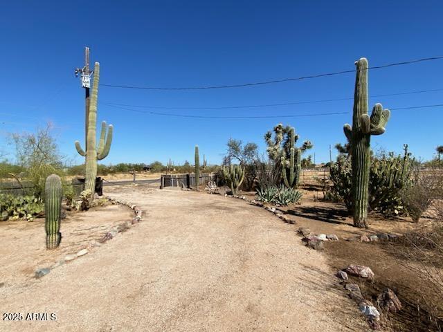 22695 E CACTUS FOREST Road