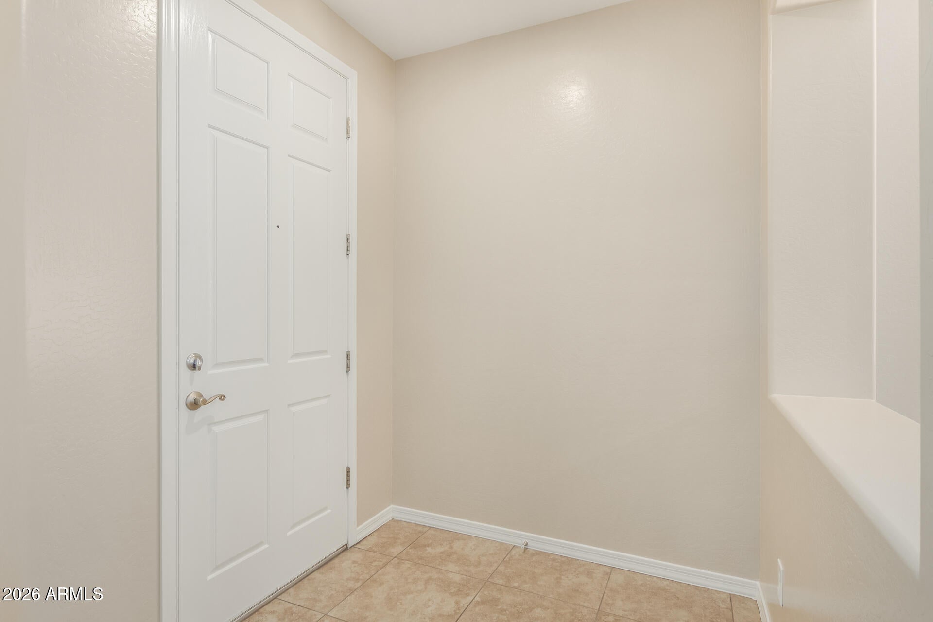 1154 W STEPHANIE Lane