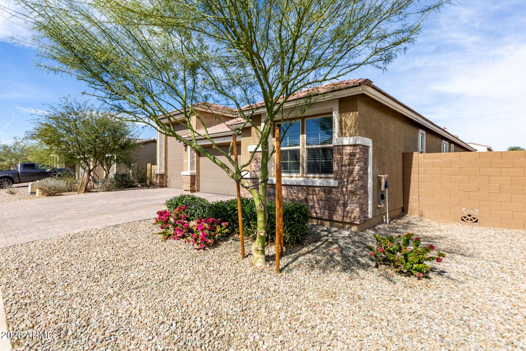 Photo of 2054 E Entoro Drive, Casa Grande, AZ 85122 (MLS # 6989410)