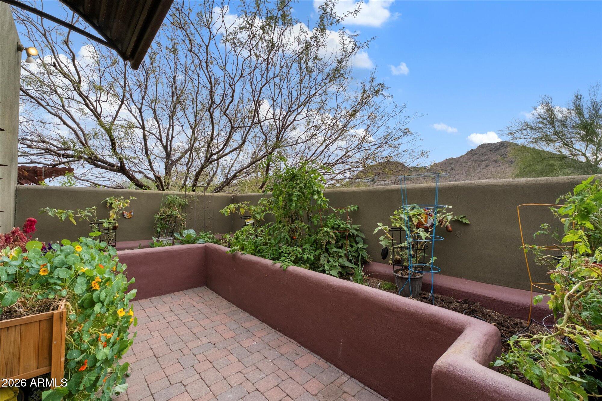 CLEARWATER HILLS - Residential