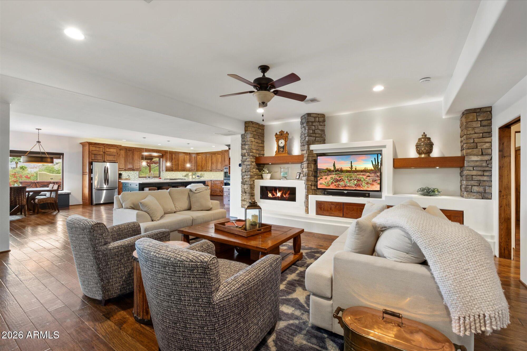 CLEARWATER HILLS - Residential