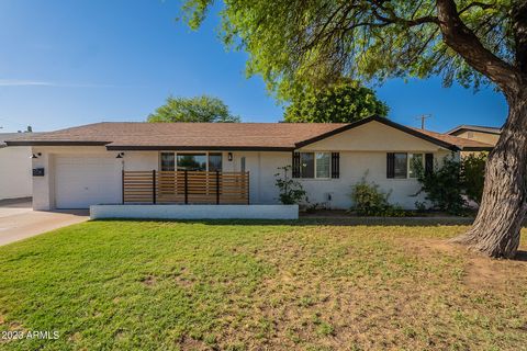 Photo of 8214 E Elm Drive, Scottsdale, AZ 85257 (MLS # 6963505)