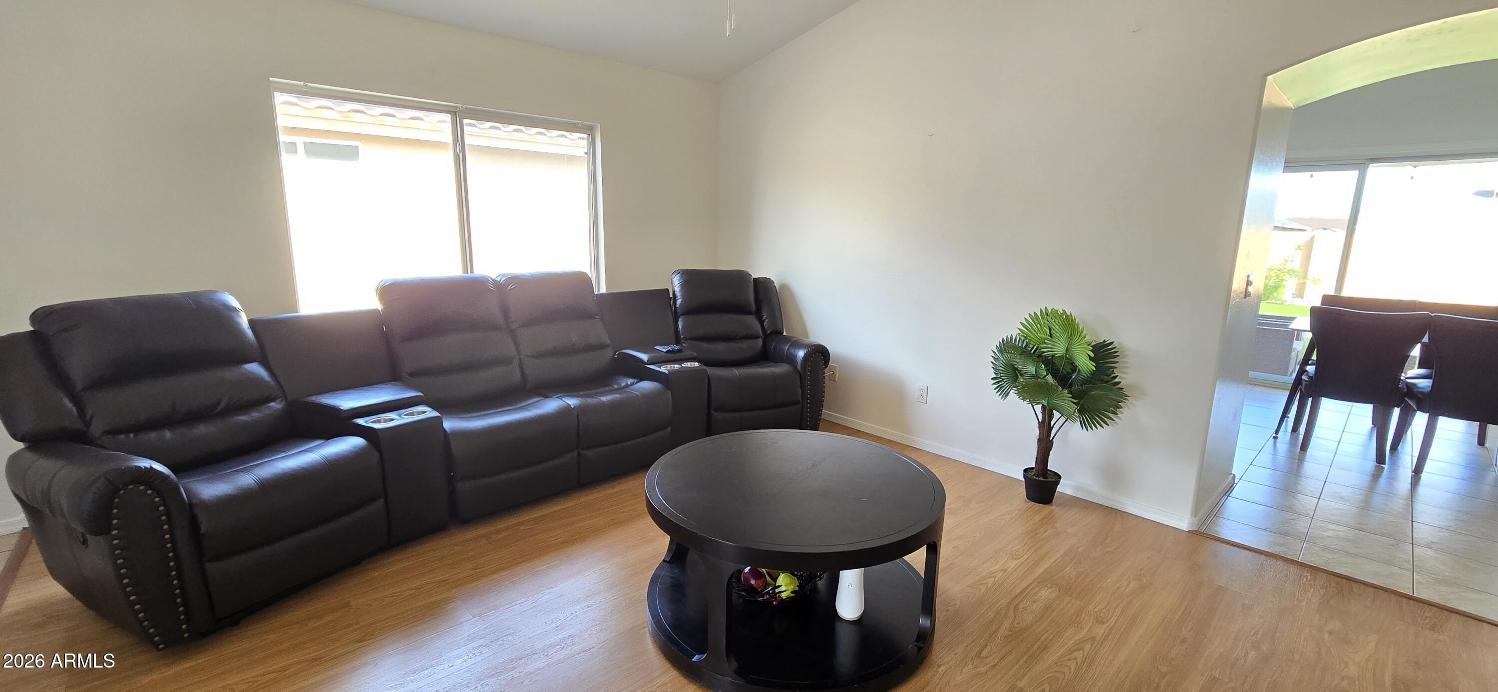 12413 N EL FRIO Street