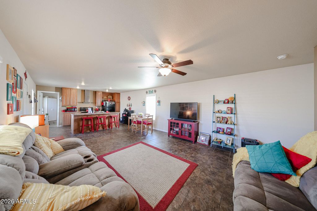 Photo of 7810 W Peoria Avenue #40, Peoria, AZ 85345 (MLS # 6969231)