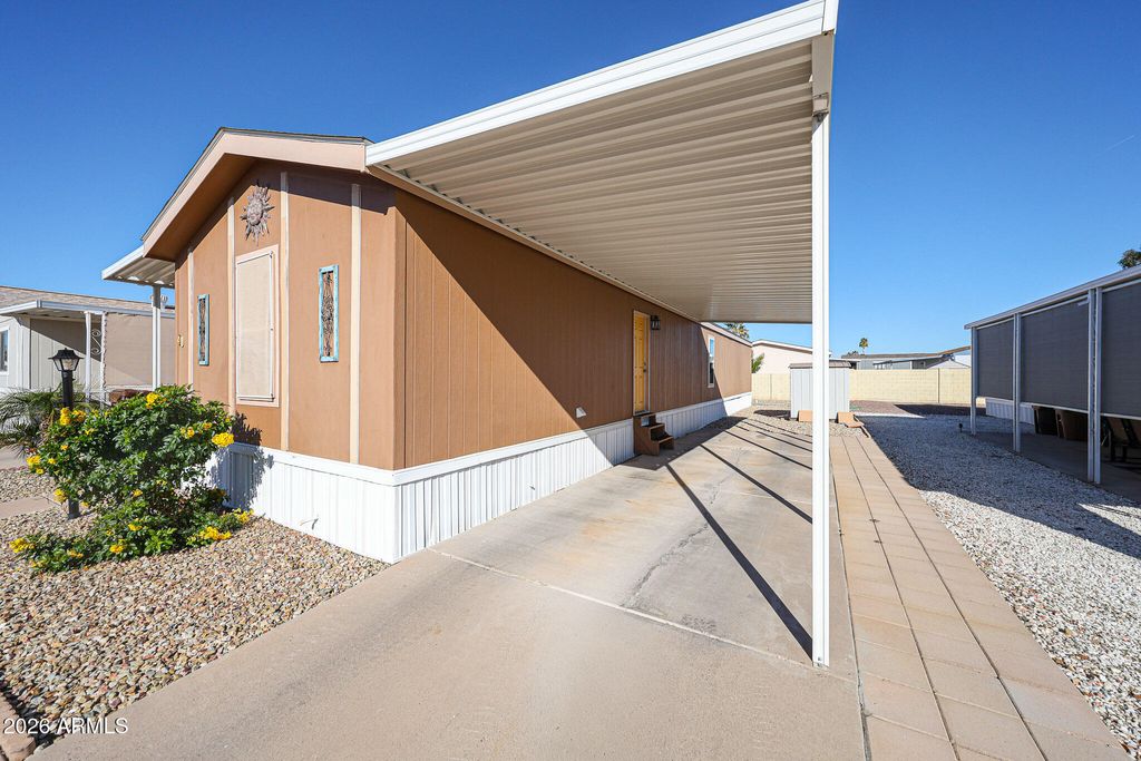 Photo of 7810 W Peoria Avenue #40, Peoria, AZ 85345 (MLS # 6969231)