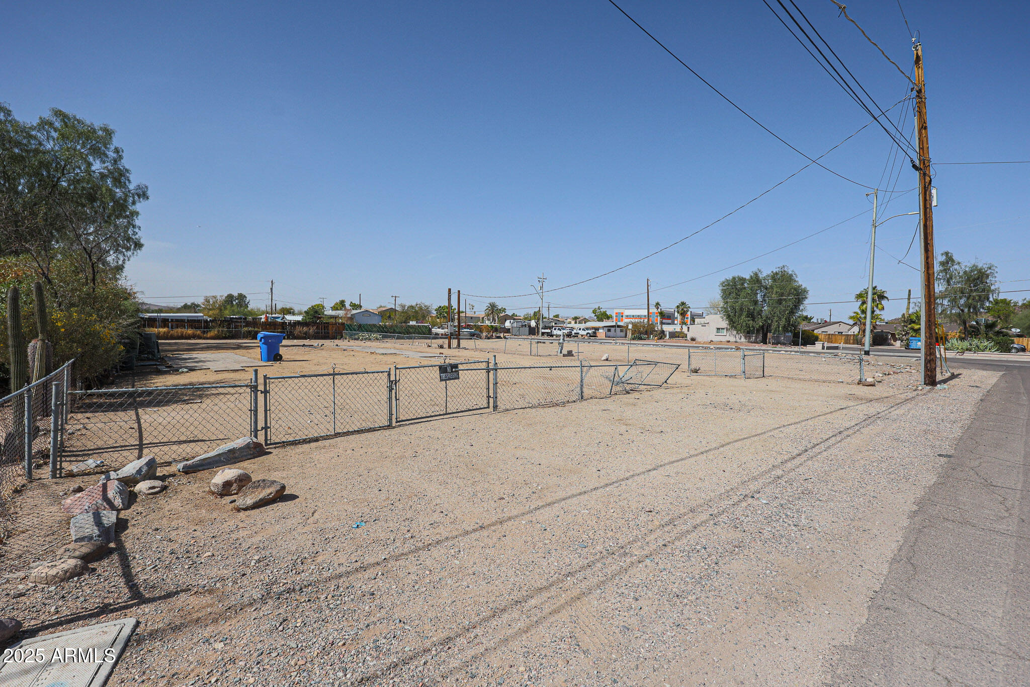 2971 W Foothill Drive 1