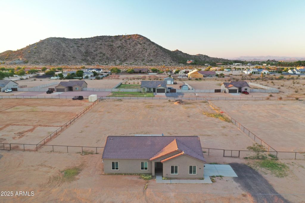 Photo of 8284 W Mccartney Road, Casa Grande, AZ 85194 (MLS # 6876964)