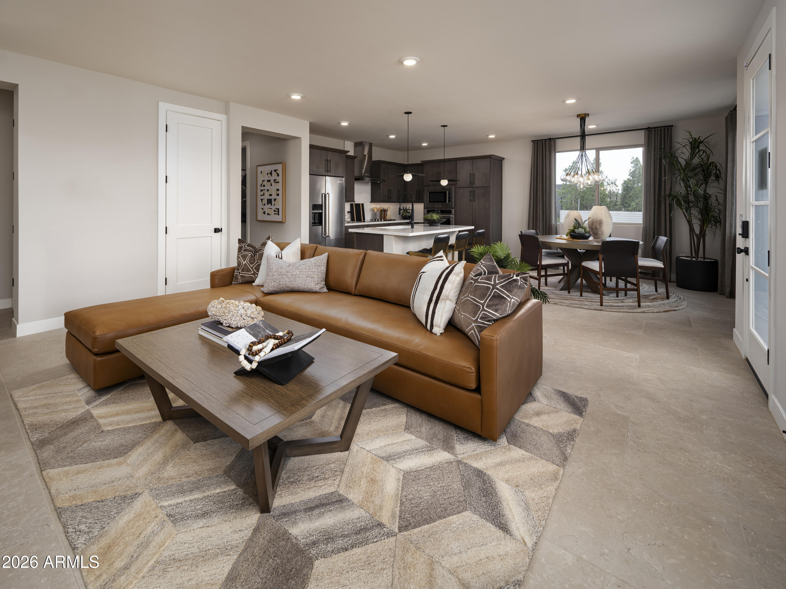 2121 W SONORAN DESERT Drive 167
