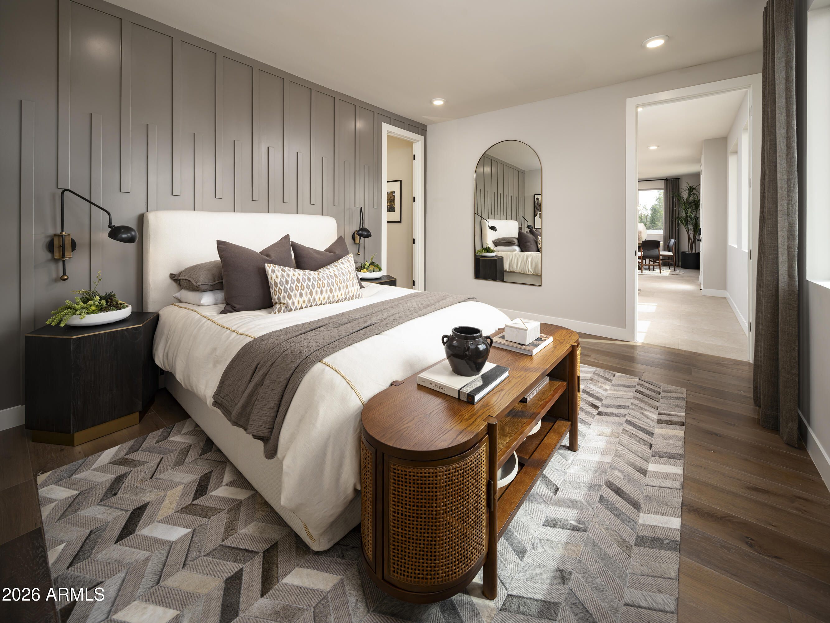 2121 W SONORAN DESERT Drive 167