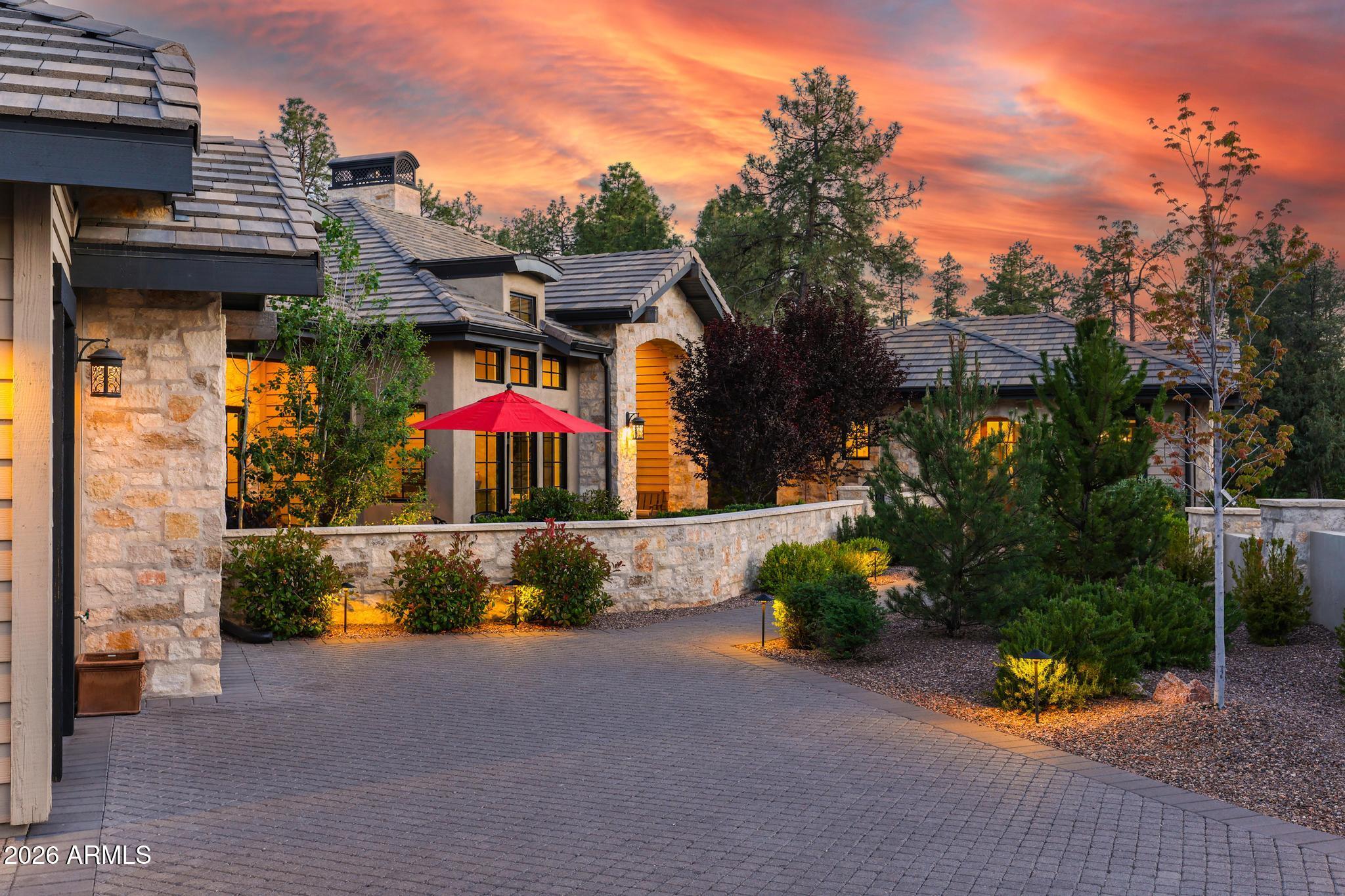 209 S RIM CLUB Drive