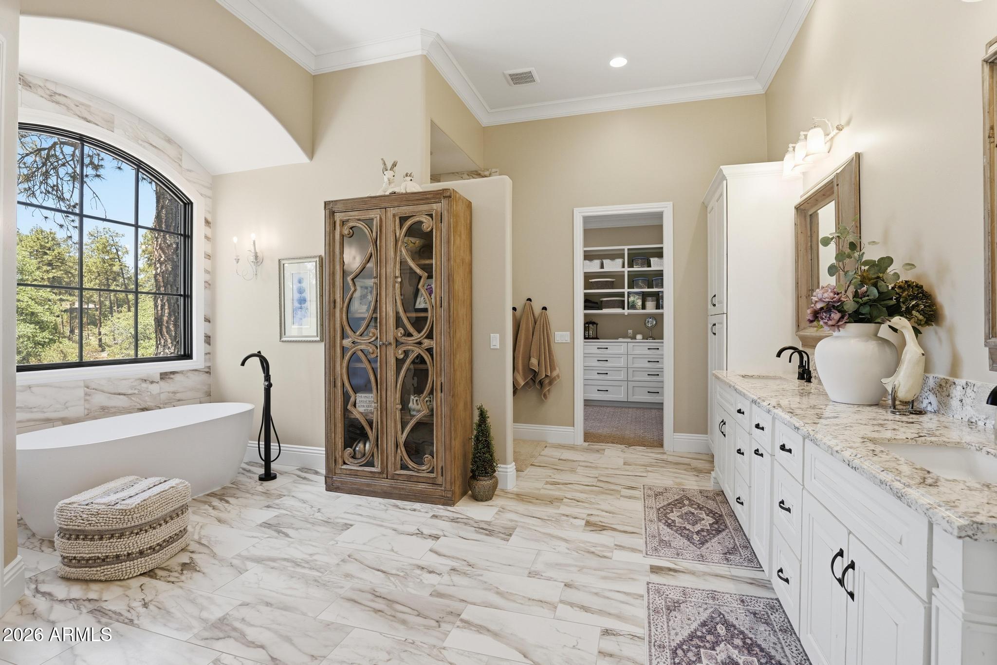 RIM GOLF CLUB PHASE 1 - Residential