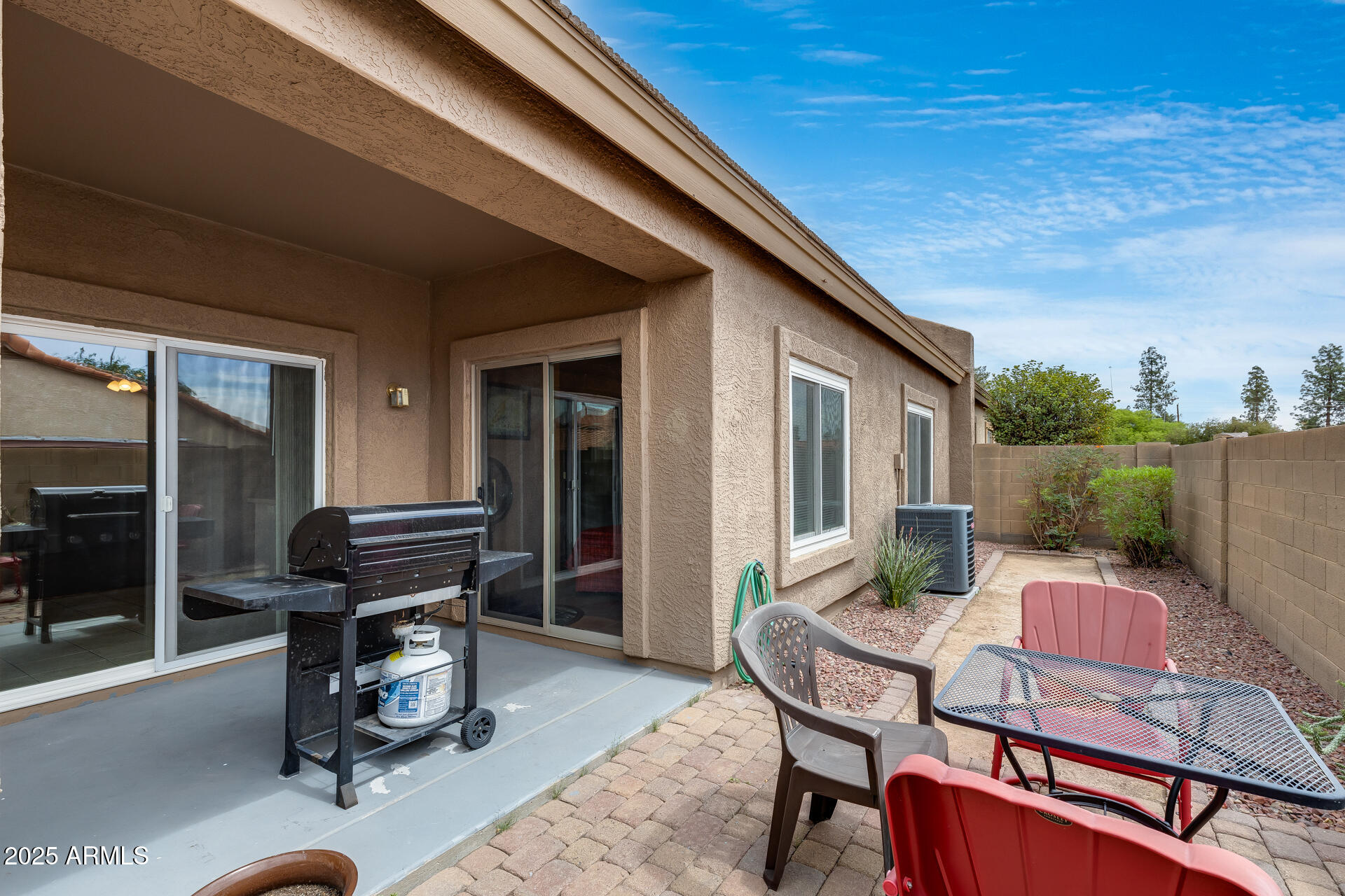44 S GREENFIELD Road 10
