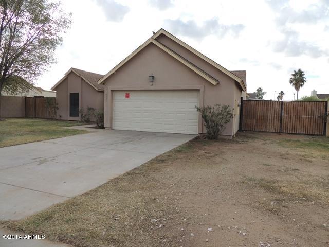 Photo 1 of 20 — 6937 W IRONWOOD Drive, Peoria, AZ 85345