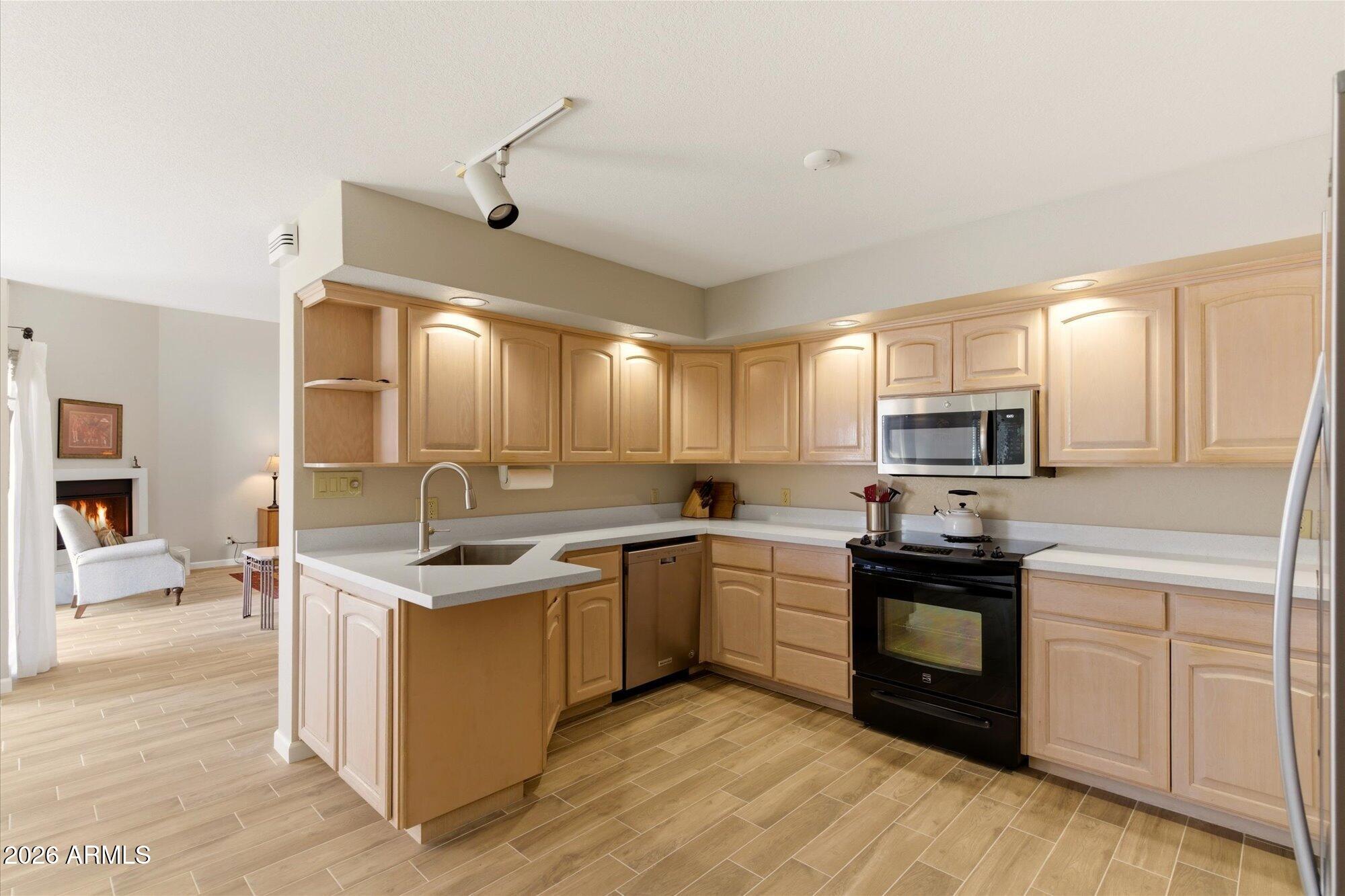 DONELL CONDOMINIUMS - Residential