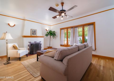 909 W WILLETTA Street Phoenix AZ 85007