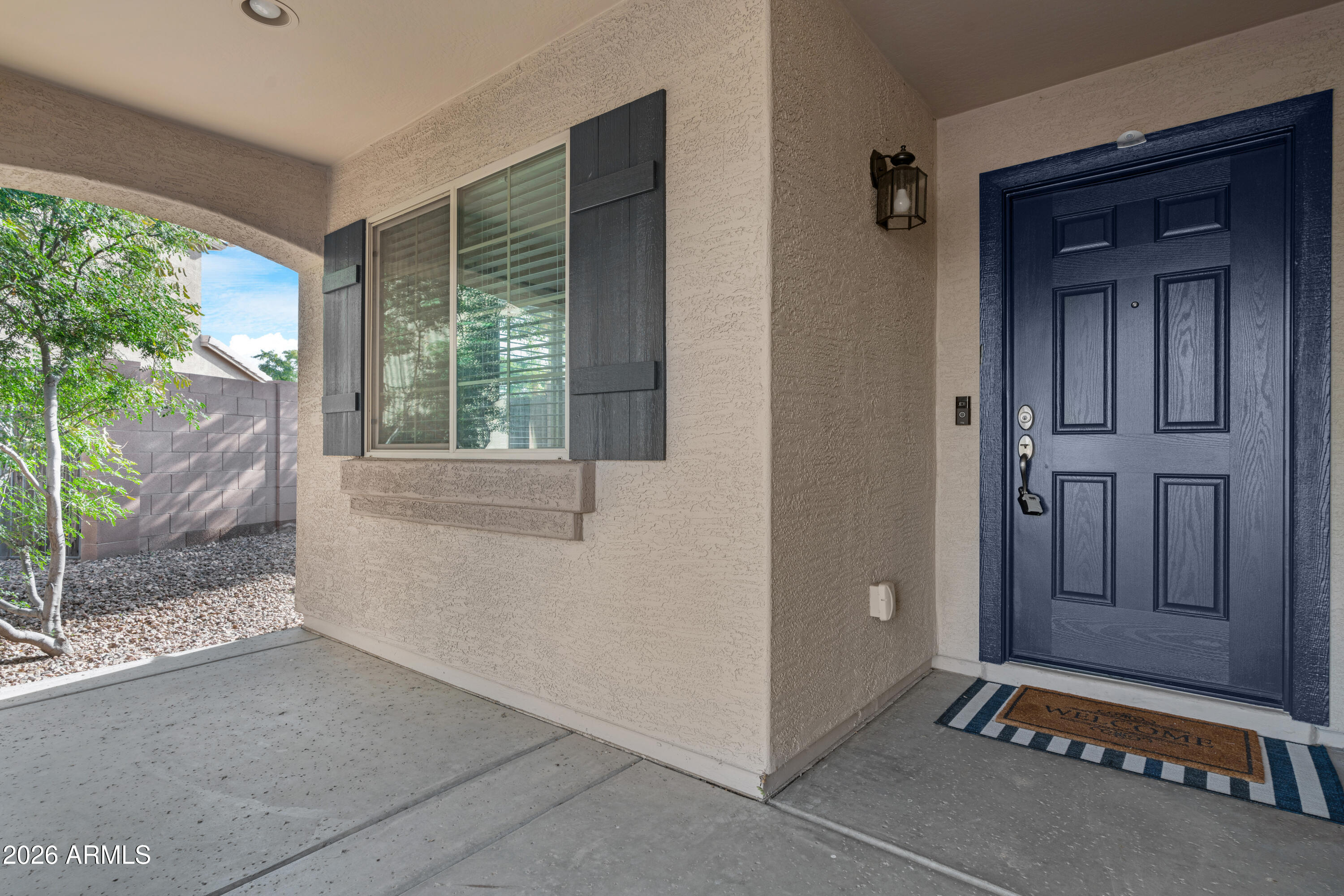 2315 E HAZELTINE Way