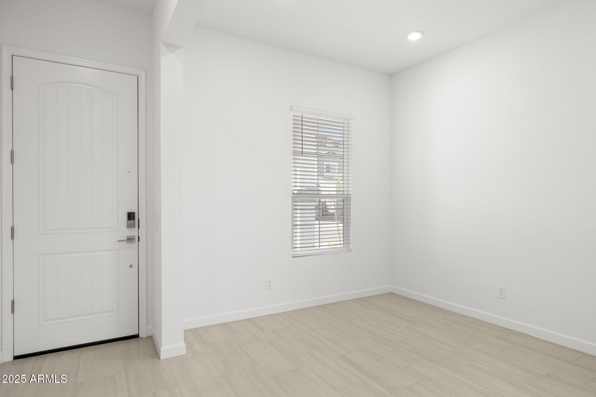17854 W MISSION Lane