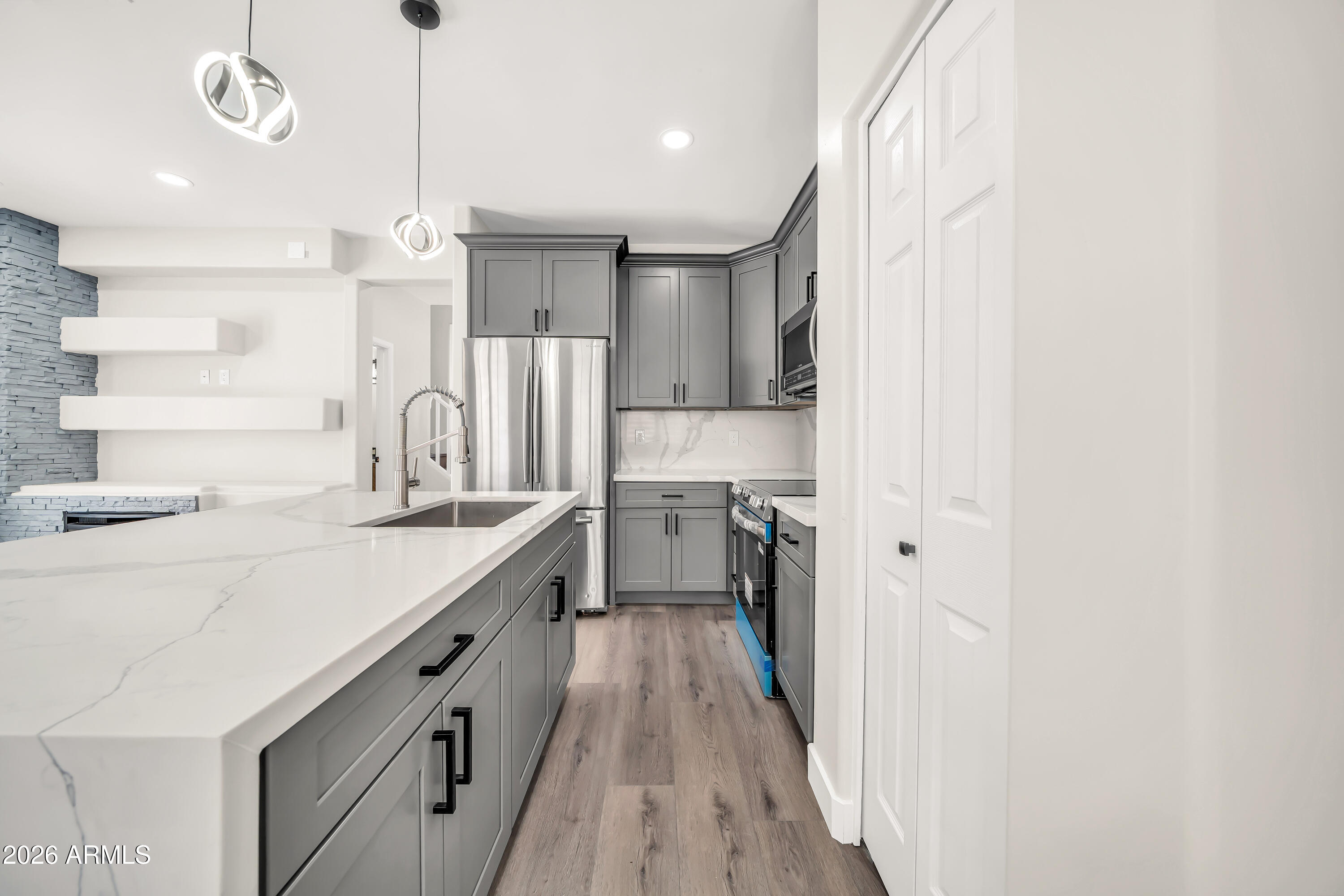 3031 S 101ST Drive