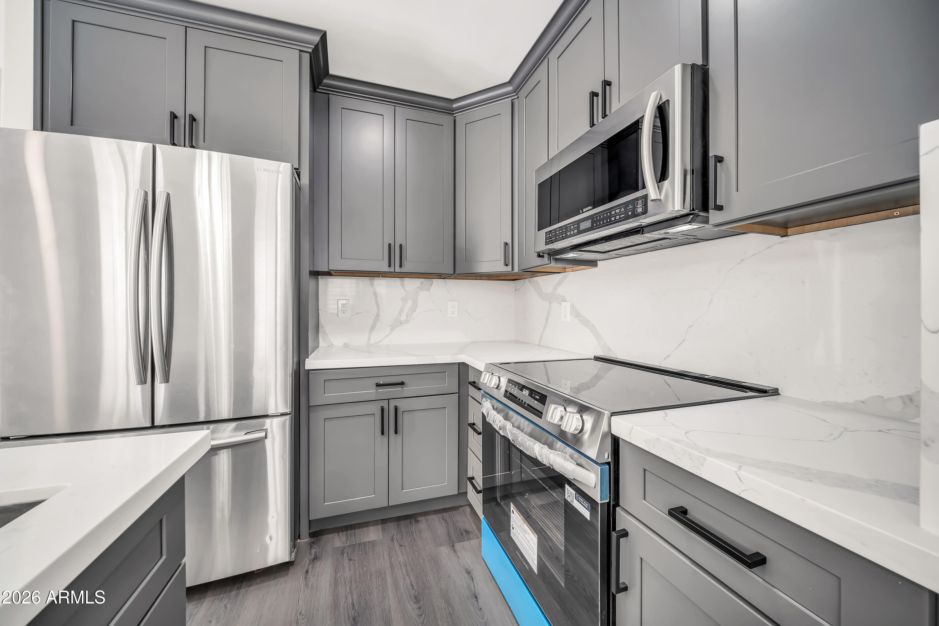 3031 S 101ST Drive