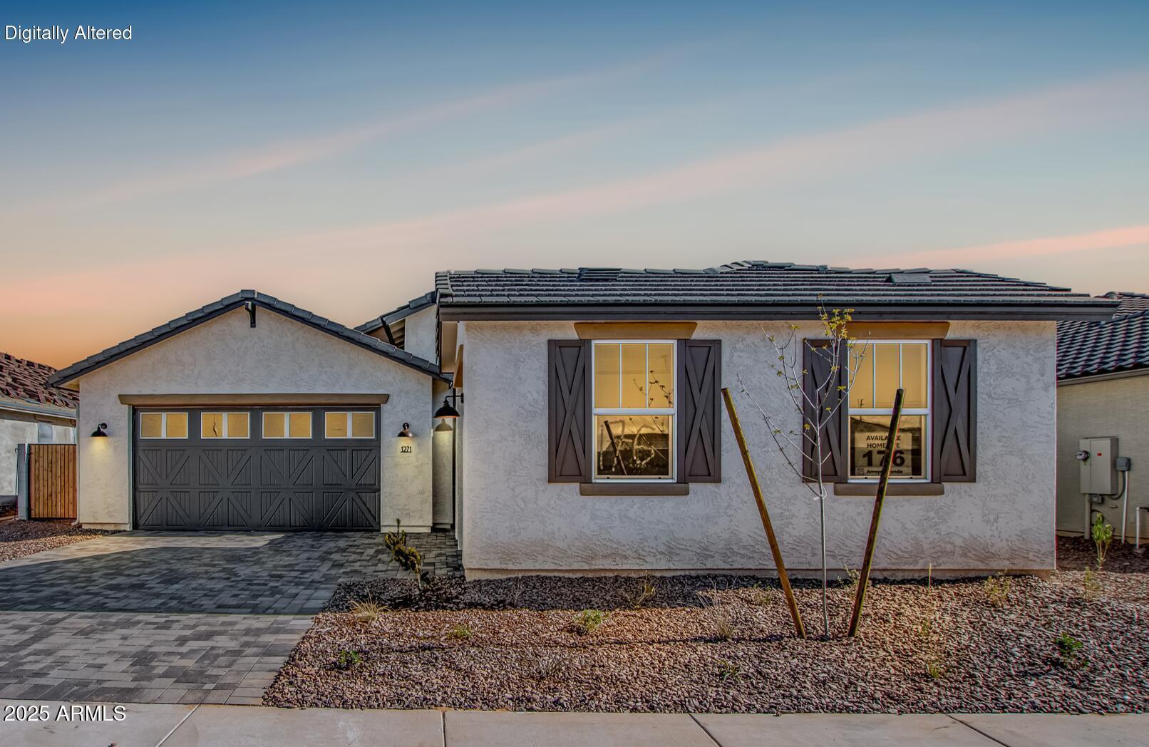 1271 E Ridgerock Loop