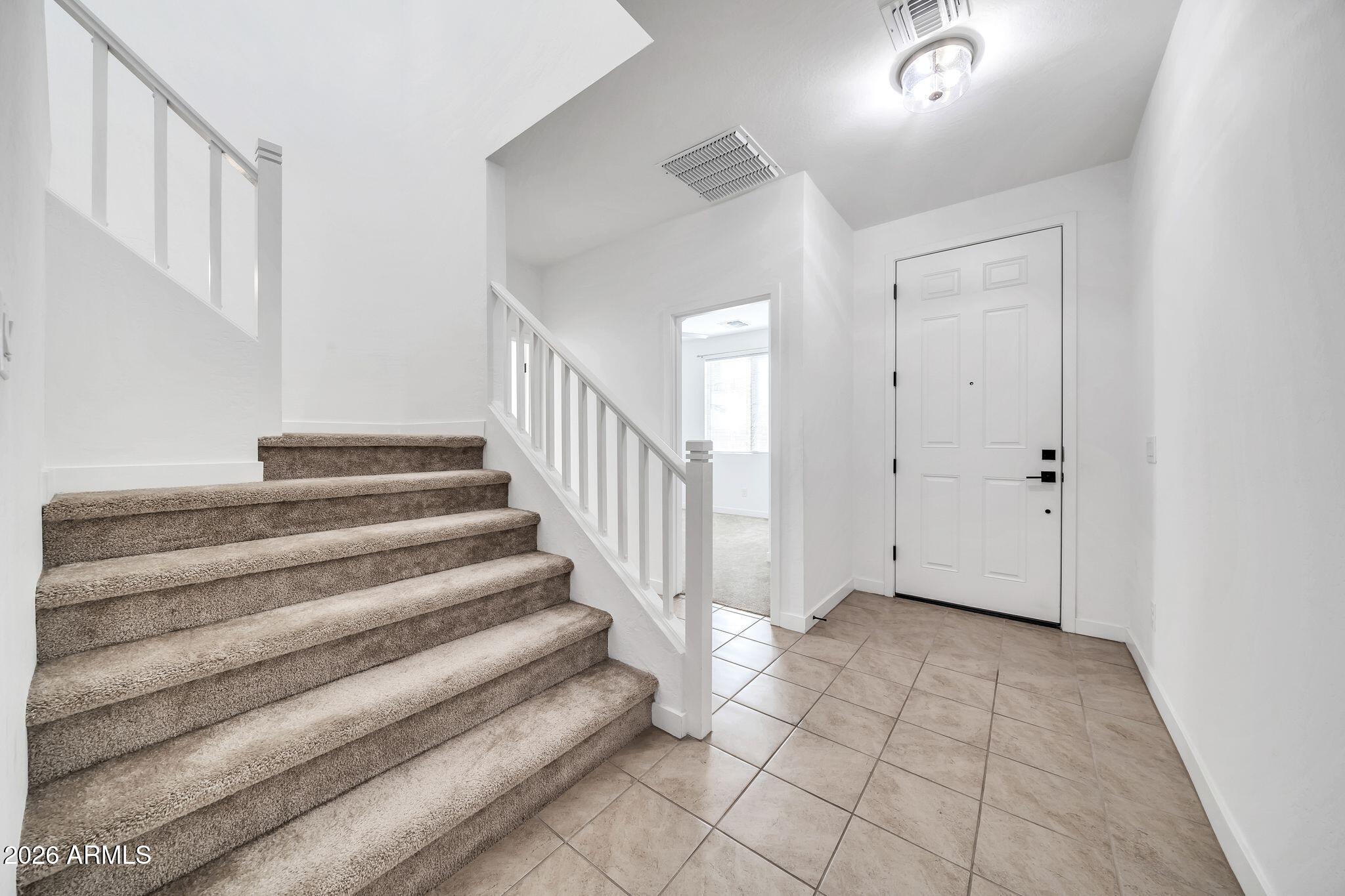 17432 W LUPINE Avenue