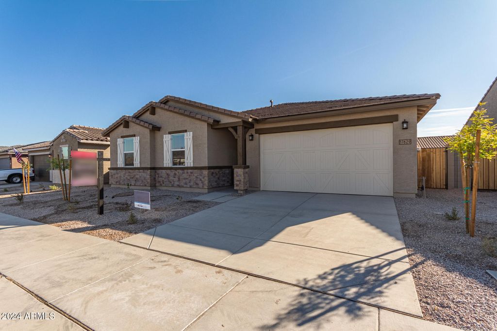 Photo of 17629 W Madison Street, Goodyear, AZ 85338 (MLS # 6994255)