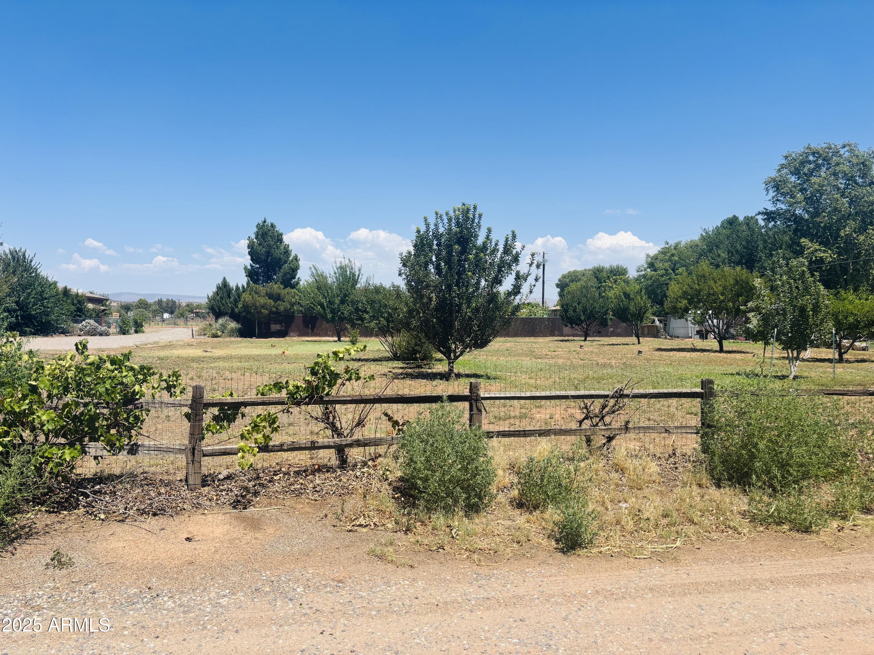 3990 E Sandy Hollow Lane -