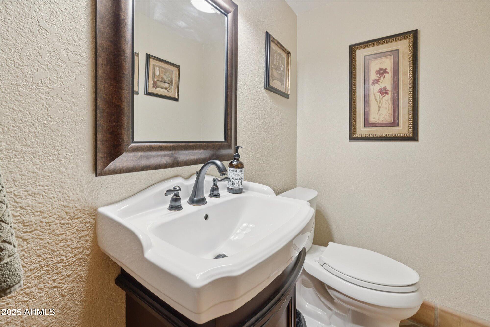 Phoenix, Arizona 85022, United States, 3 Bedrooms Bedrooms, ,2 BathroomsBathrooms,Residential,Active,220293