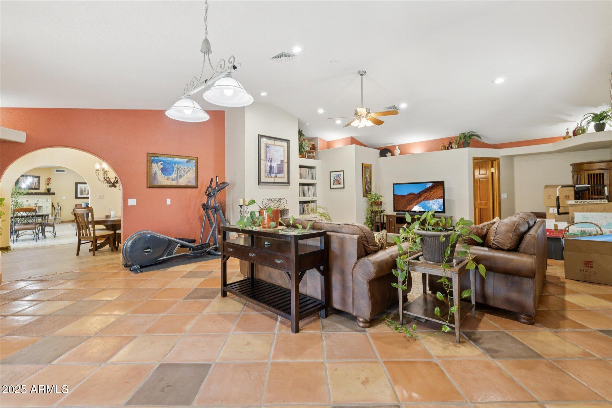 Phoenix, Arizona 85022, United States, 3 Bedrooms Bedrooms, ,2 BathroomsBathrooms,Residential,Active,220293