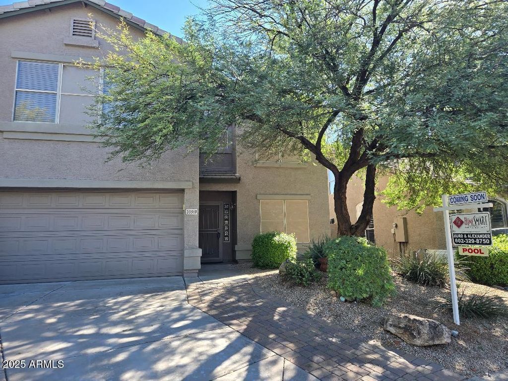 Photo of 20919 N 39th Place N, Phoenix, AZ 85050 (MLS # 6935435)