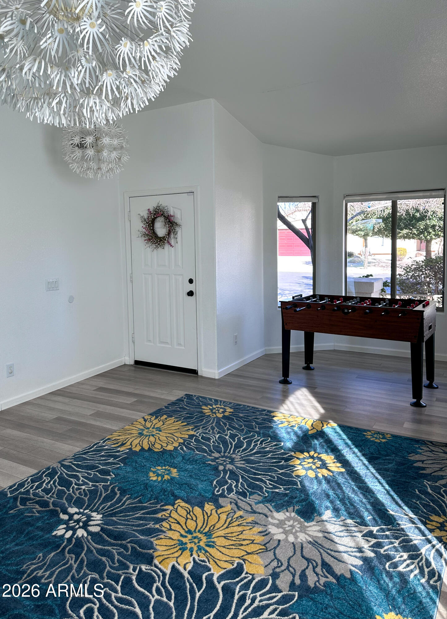 15747 W LINDEN Street