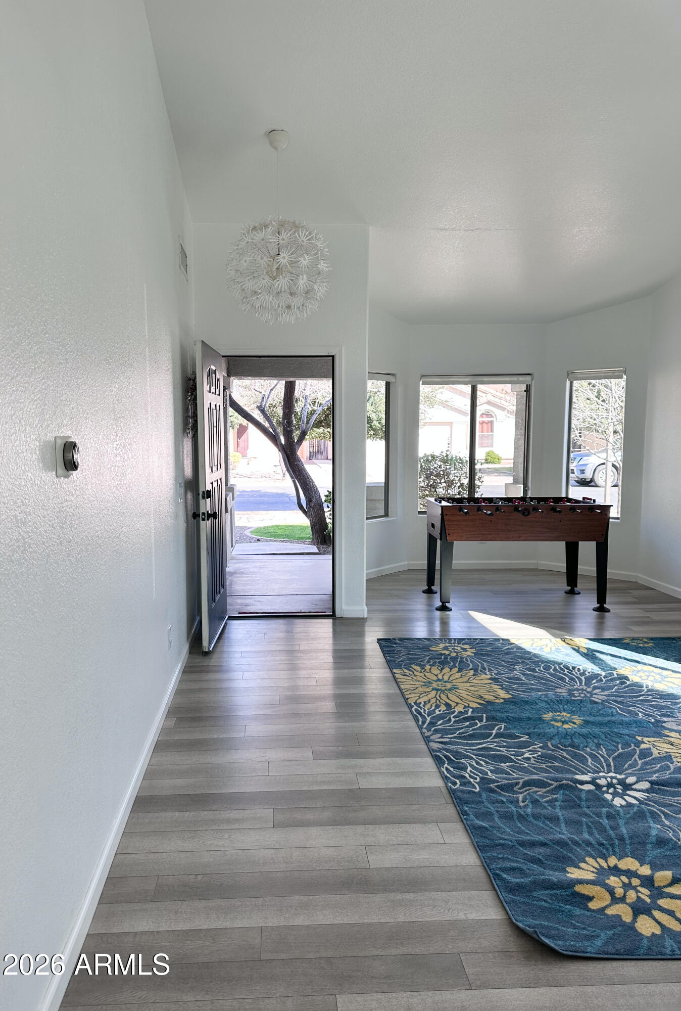 15747 W LINDEN Street