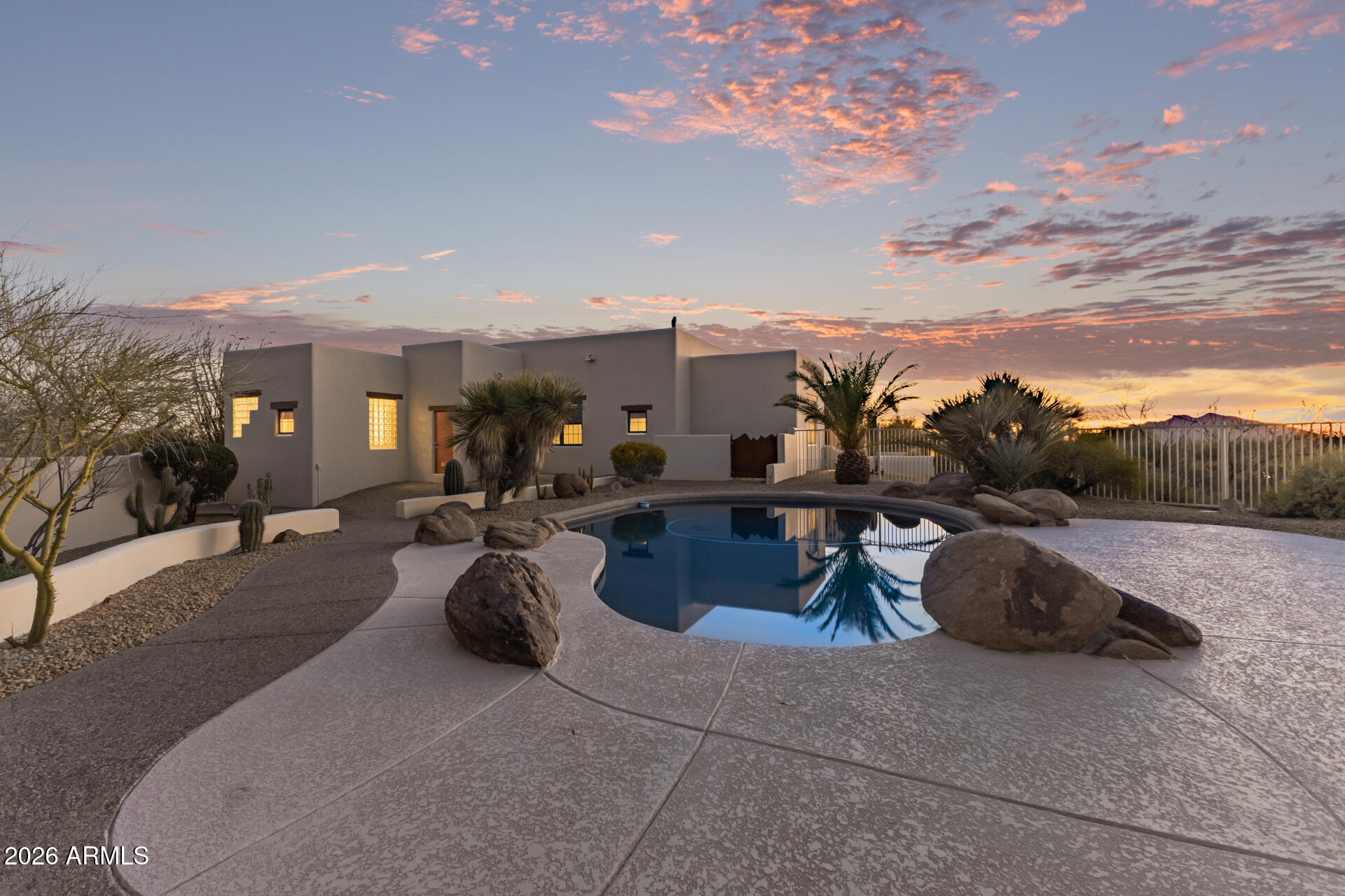 9505 E SUNRISE Circle