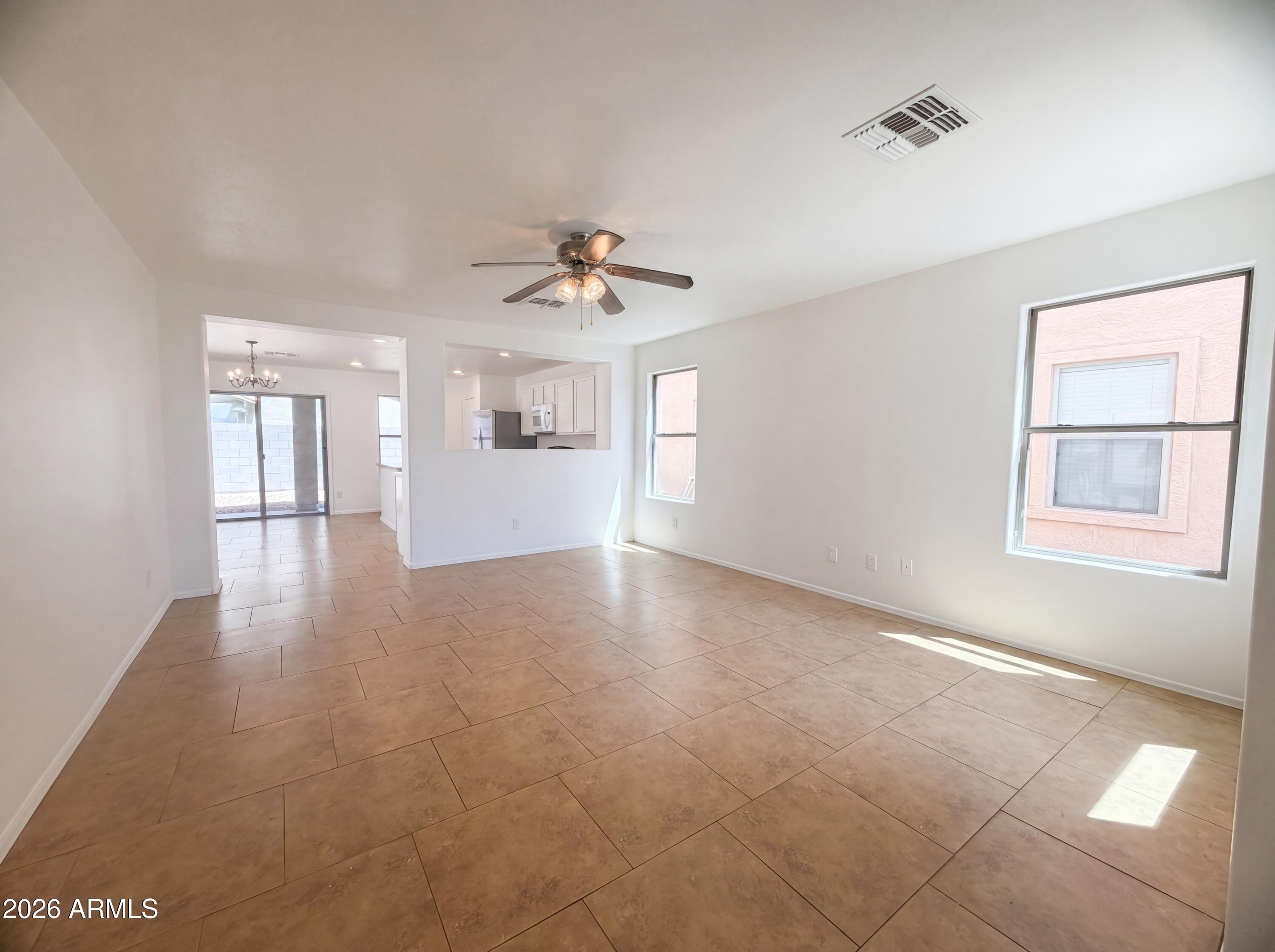 21158 E STONECREST Drive