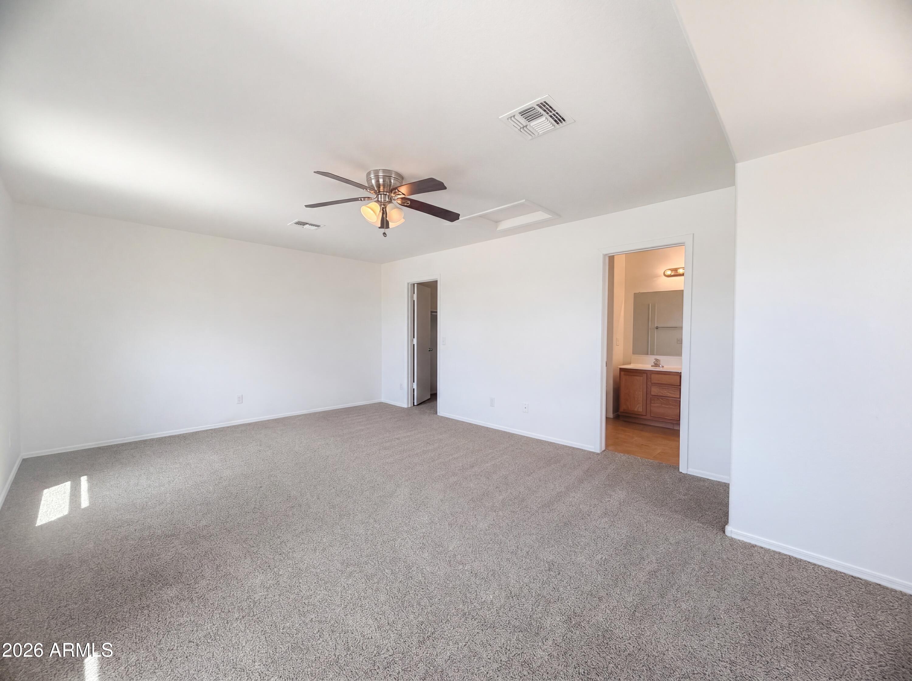 21158 E STONECREST Drive