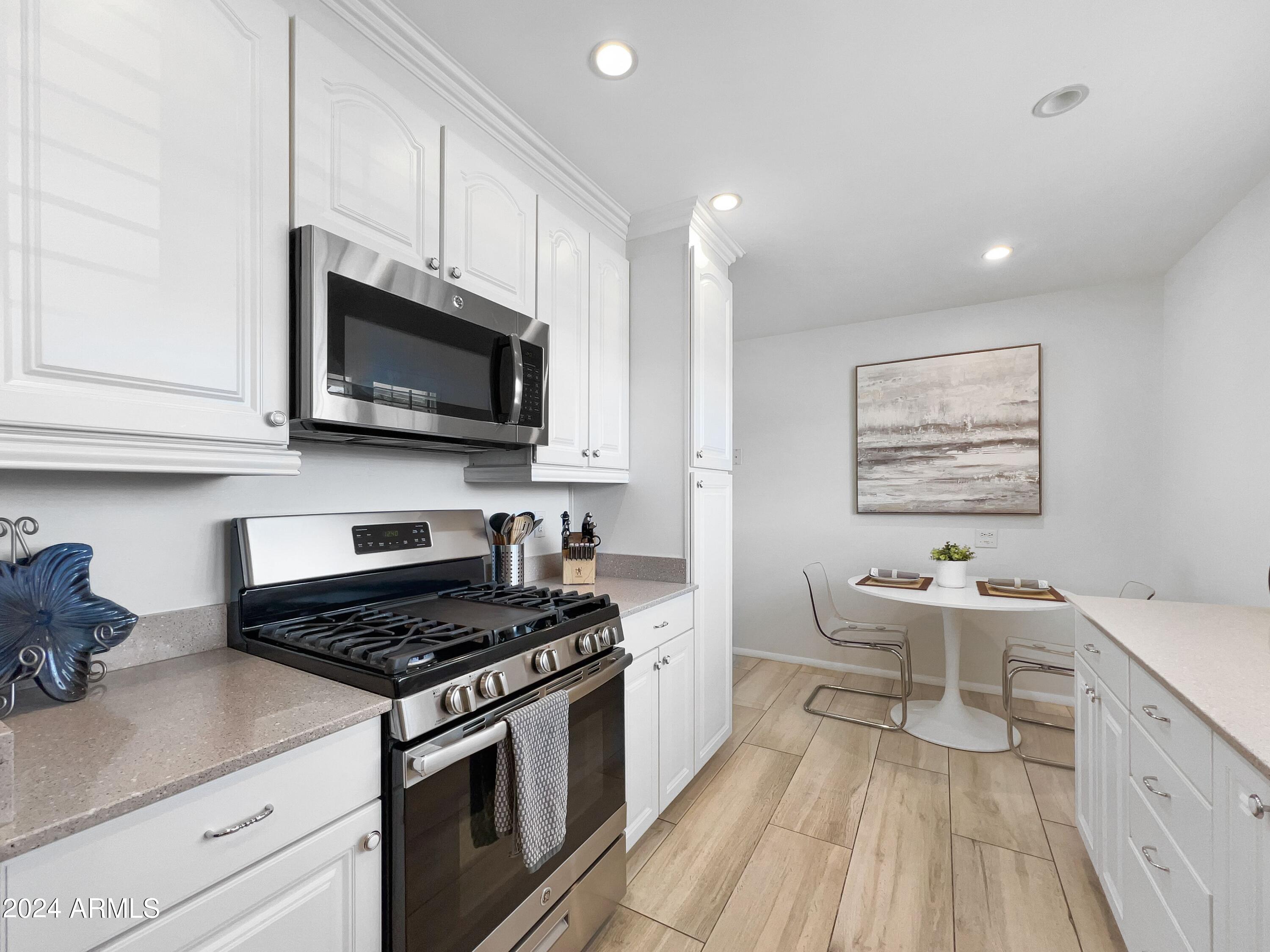 7514 E HAZELWOOD Street