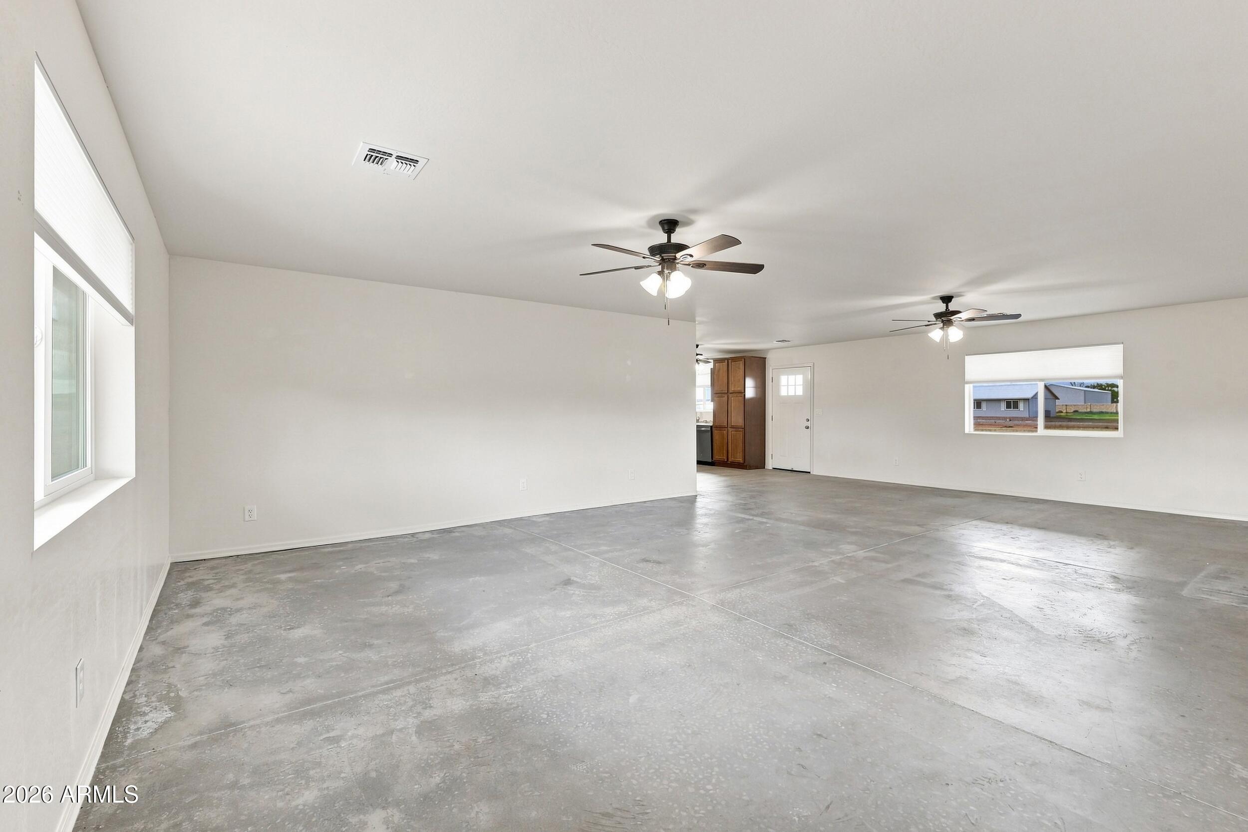 327 Halli Jo Loop --