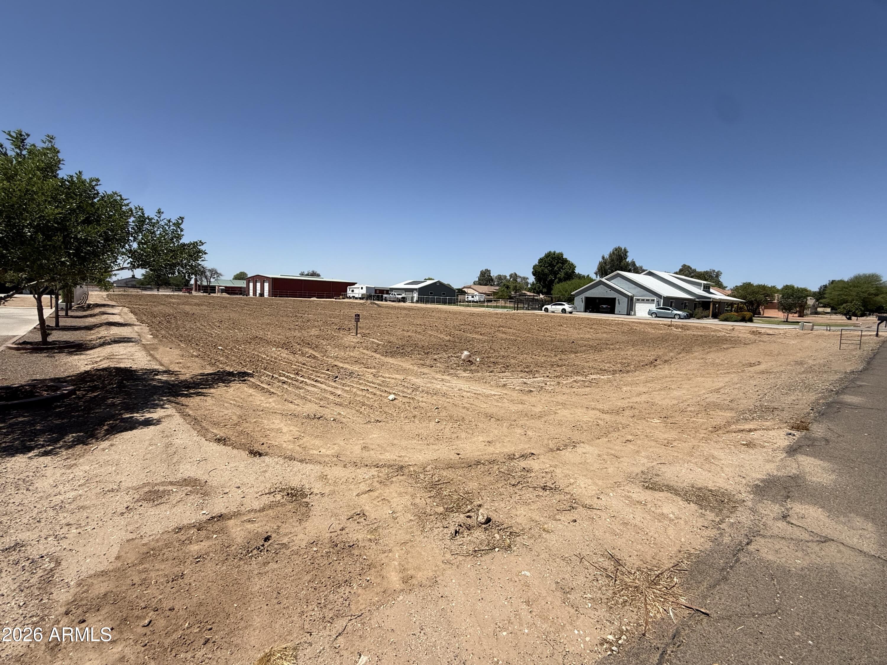 CAMELBACK GARDEN FARMS - Land