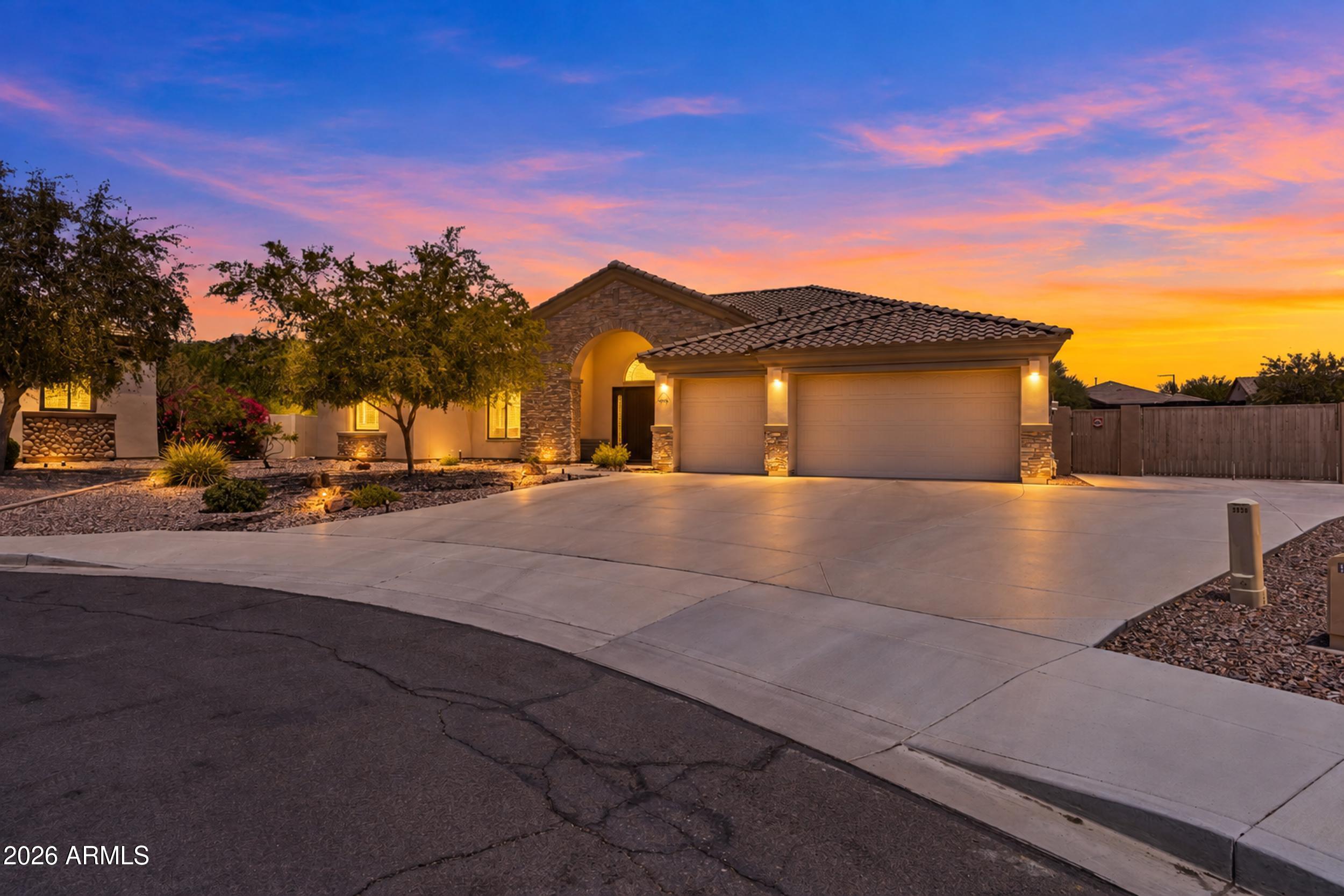 9132 W BAJADA Road
