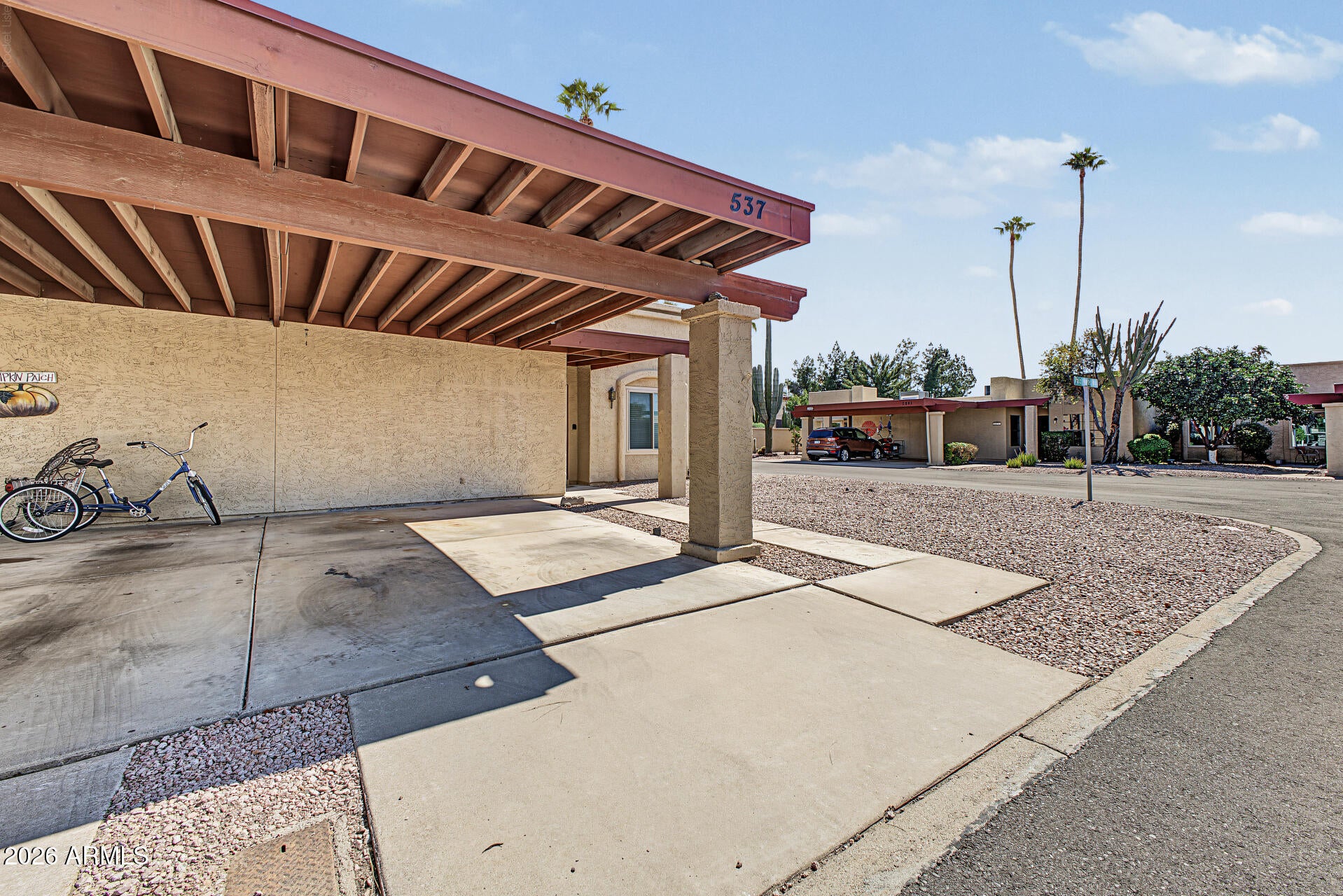 537 S PALO VERDE Way