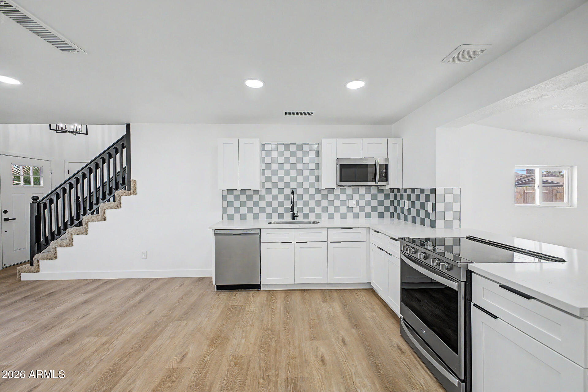 6220 S 46TH Place