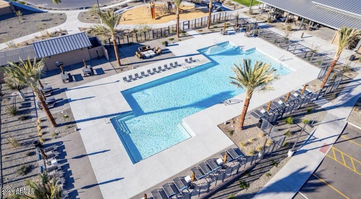 16783 W CANTERBURY Drive