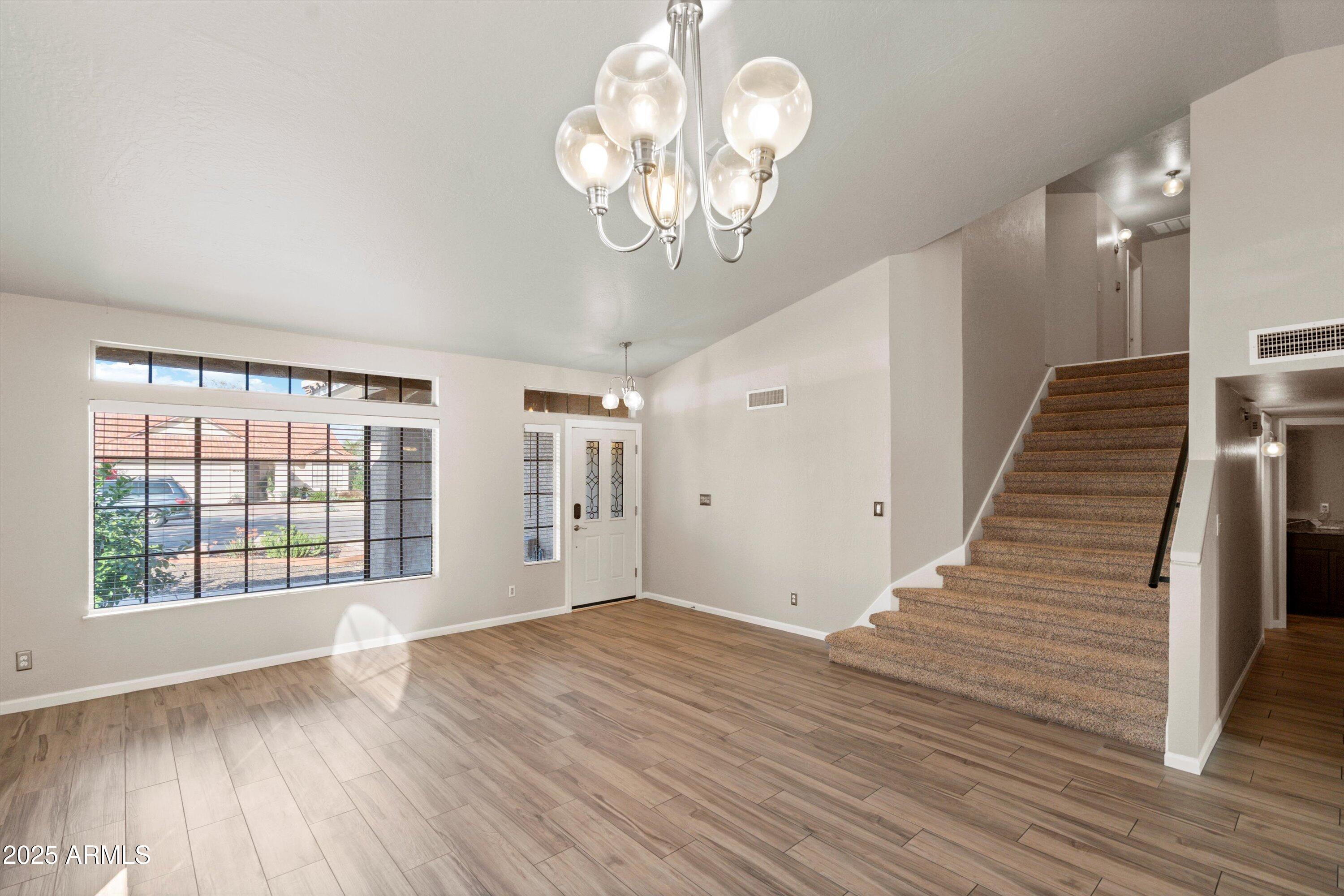 5255 E GREENWAY Circle