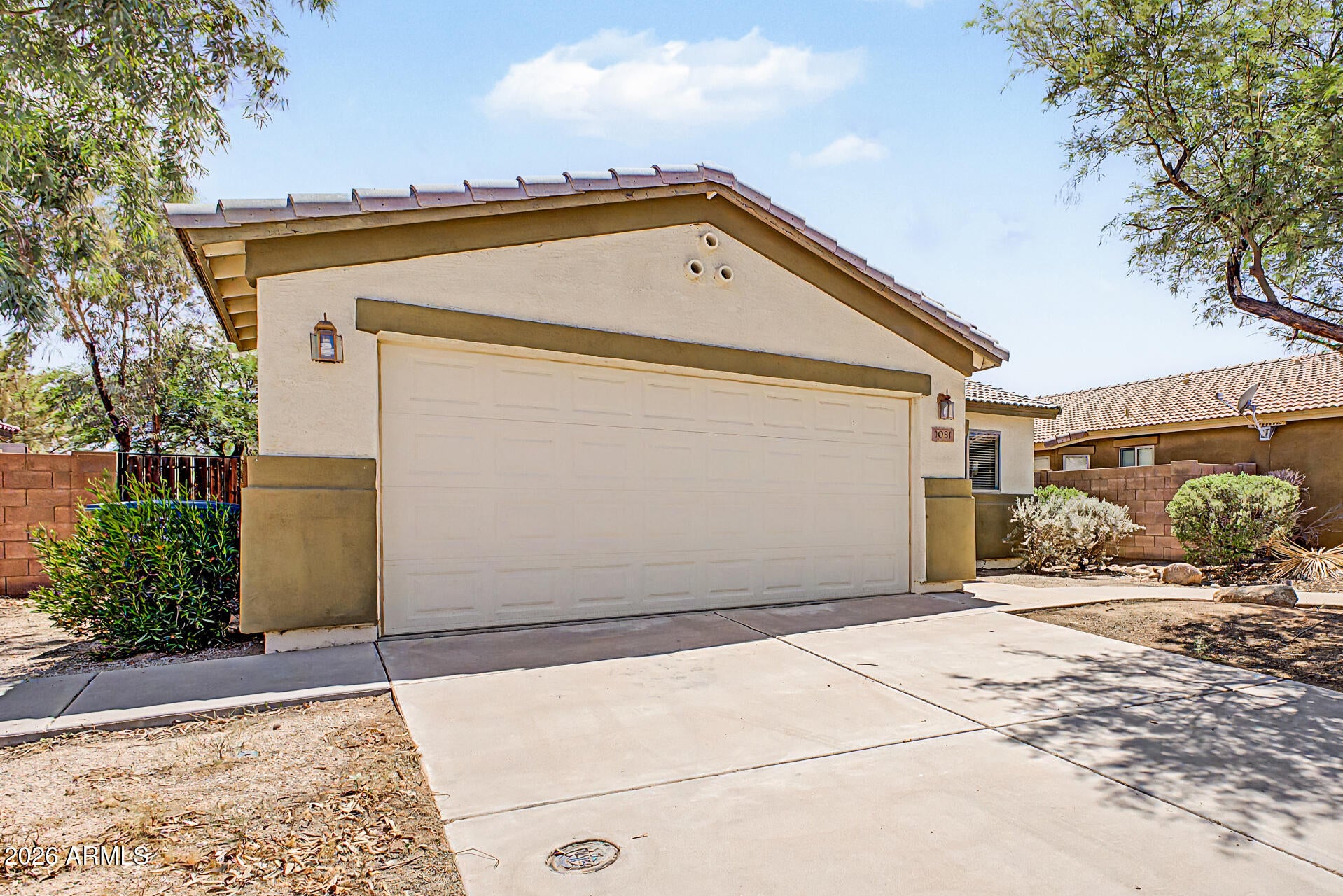 1051 W SAWGRASS Trail