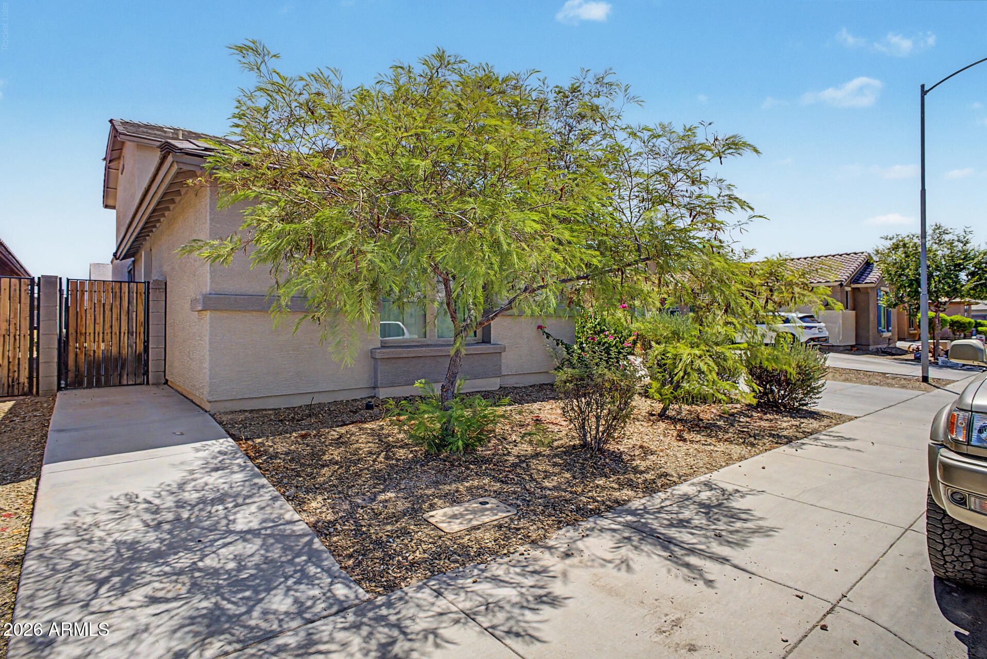 10155 W GOLDEN Lane