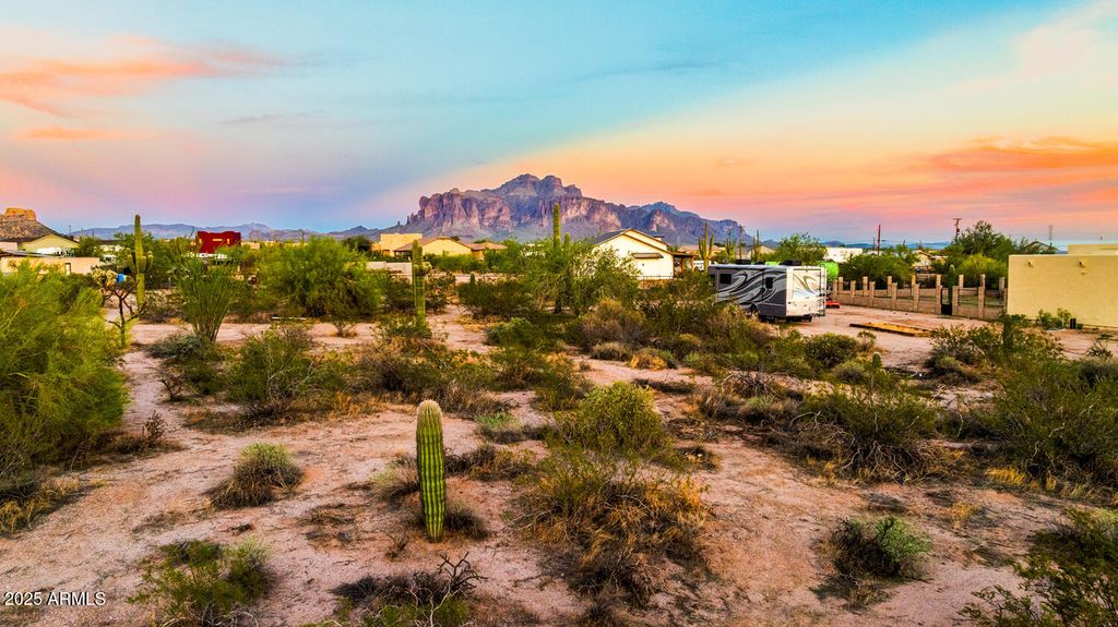 Photo of 4227 N Idaho Road #-, Apache Junction, AZ 85119 (MLS # 6938855)
