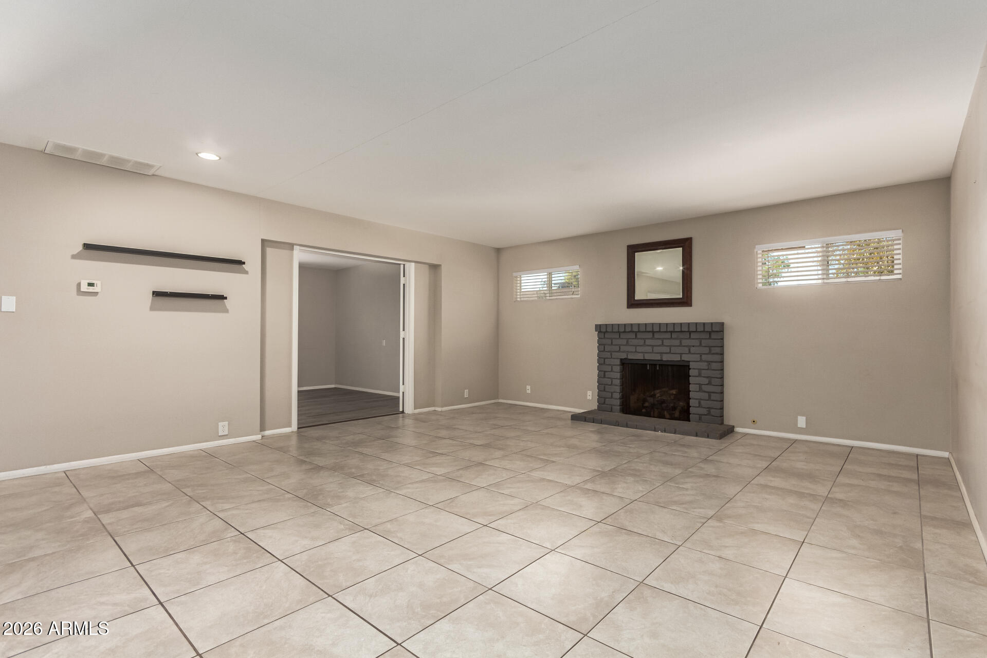 105 E MANHATTON Drive