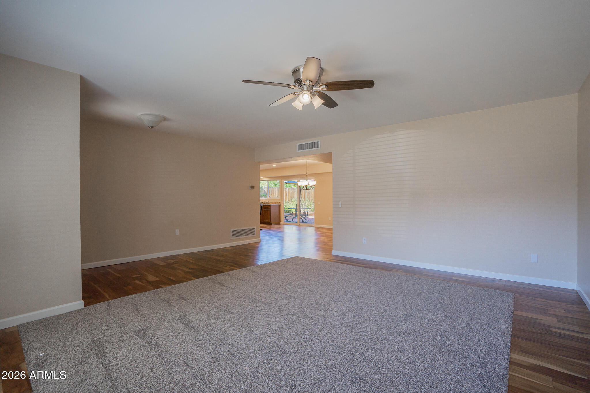 1610 E WINDJAMMER Way