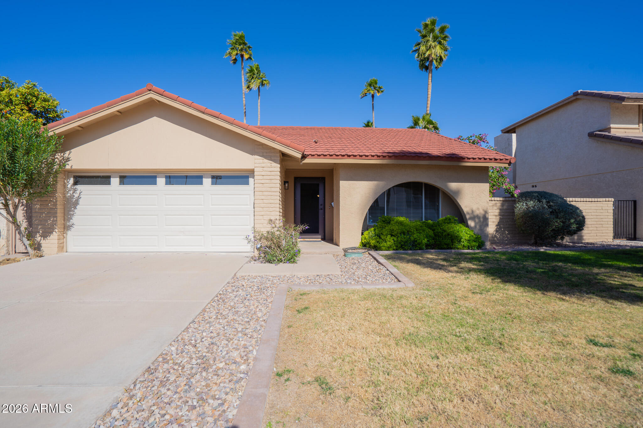 1610 E WINDJAMMER Way