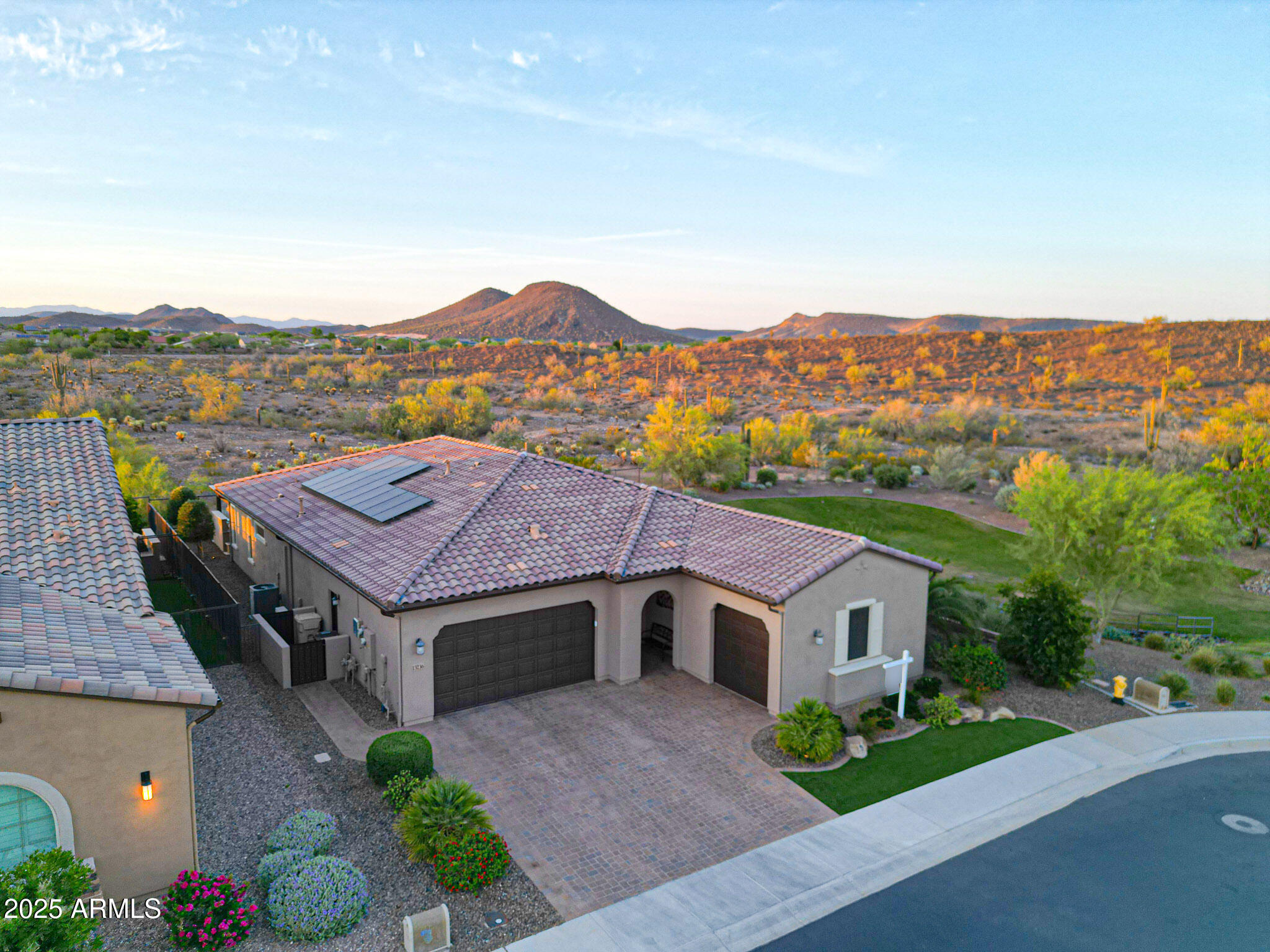 13236 W MONTANSORO Lane